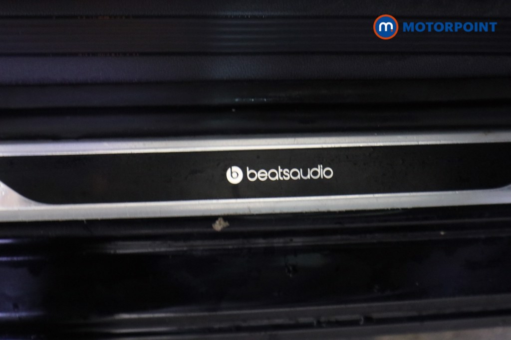 Volkswagen Polo Beats Manual Petrol Hatchback - Stock Number (1583950) - 10th supplementary image