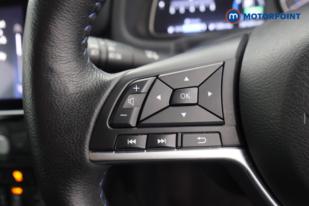 Nissan Leaf N-Connecta Automatic Electric Hatchback - Stock Number (1586944) - 2nd supplementary image