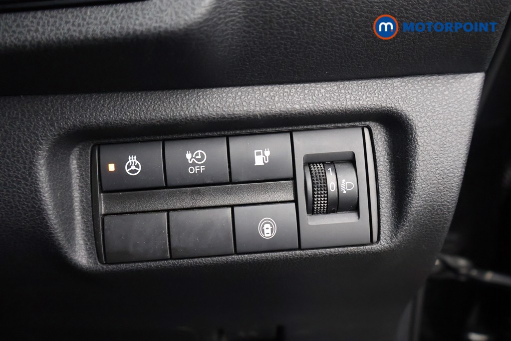 Nissan Leaf N-Connecta Automatic Electric Hatchback - Stock Number (1586944) - 5th supplementary image