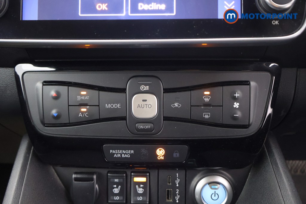 Nissan Leaf N-Connecta Automatic Electric Hatchback - Stock Number (1586944) - 10th supplementary image