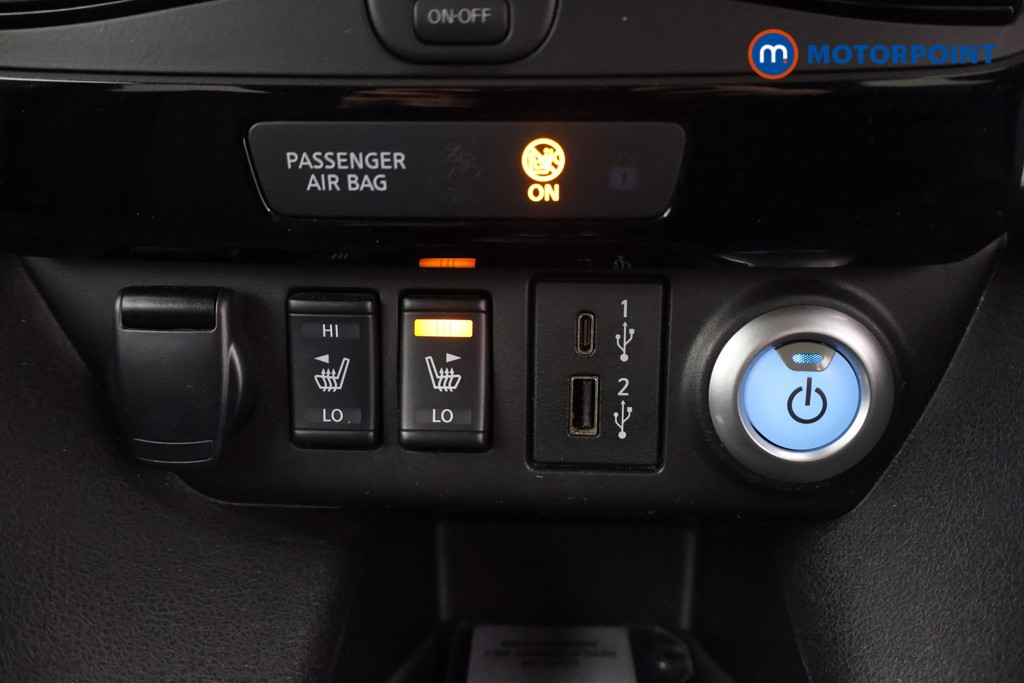Nissan Leaf N-Connecta Automatic Electric Hatchback - Stock Number (1586944) - 11th supplementary image
