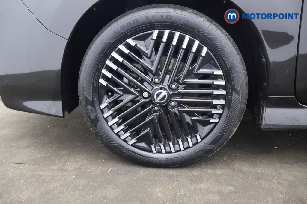 Nissan Leaf N-Connecta Automatic Electric Hatchback - Stock Number (1586944) - 32nd supplementary image