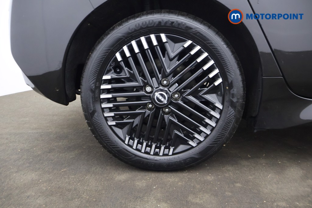 Nissan Leaf N-Connecta Automatic Electric Hatchback - Stock Number (1586944) - 34th supplementary image