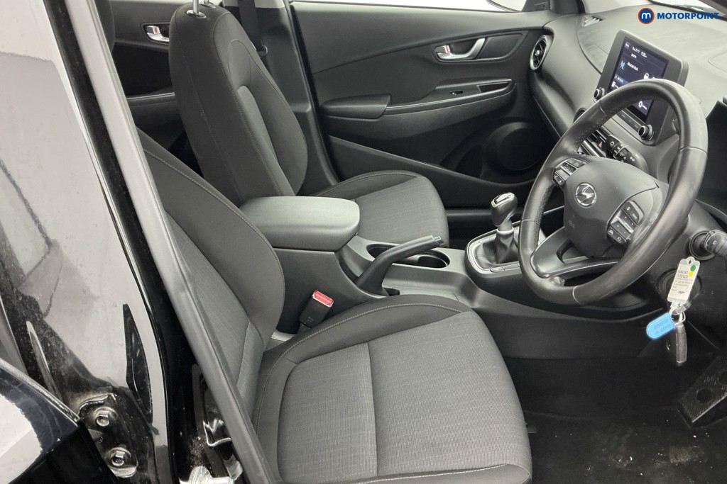 Hyundai Kona Se Connect Manual Petrol SUV - Stock Number (1589397) - 5th supplementary image