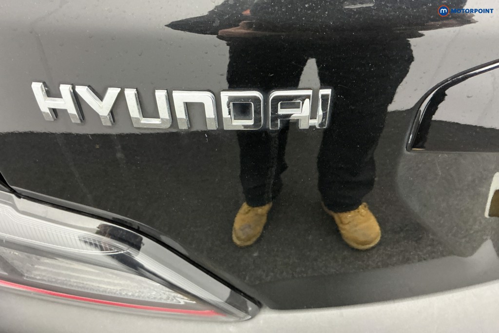 Hyundai Kona Se Connect Manual Petrol SUV - Stock Number (1589397) - 29th supplementary image