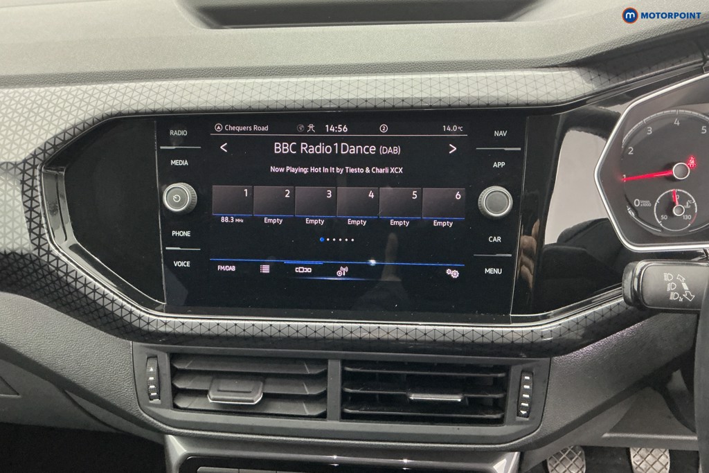 Volkswagen T-Cross SEL Manual Petrol SUV - Stock Number (1589869) - 2nd supplementary image