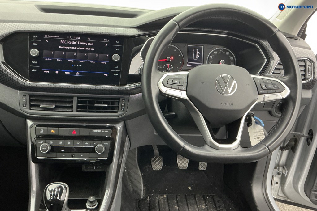 Volkswagen T-Cross SEL Manual Petrol SUV - Stock Number (1589869) - 7th supplementary image