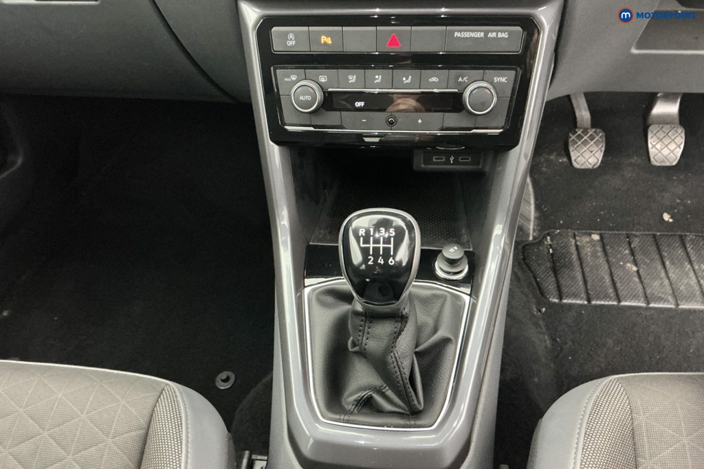 Volkswagen T-Cross SEL Manual Petrol SUV - Stock Number (1589869) - 15th supplementary image