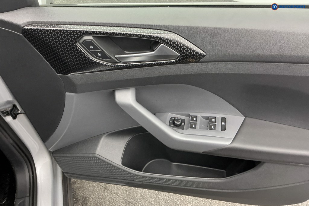 Volkswagen T-Cross SEL Manual Petrol SUV - Stock Number (1589869) - 21st supplementary image