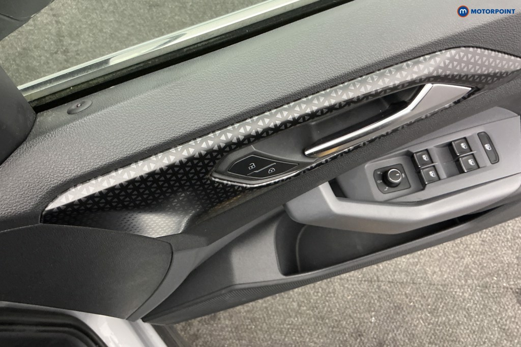 Volkswagen T-Cross SEL Manual Petrol SUV - Stock Number (1589869) - 22nd supplementary image