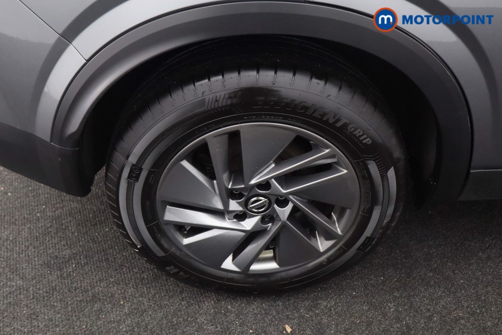 Nissan Qashqai Acenta Premium Automatic Petrol SUV - Stock Number (1590563) - 19th supplementary image