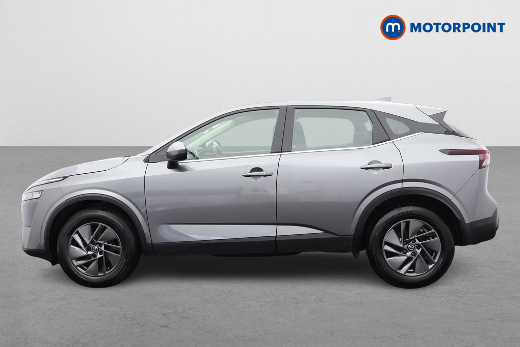 Nissan Qashqai Acenta Premium Automatic Petrol SUV - Stock Number (1590563) - Passenger side