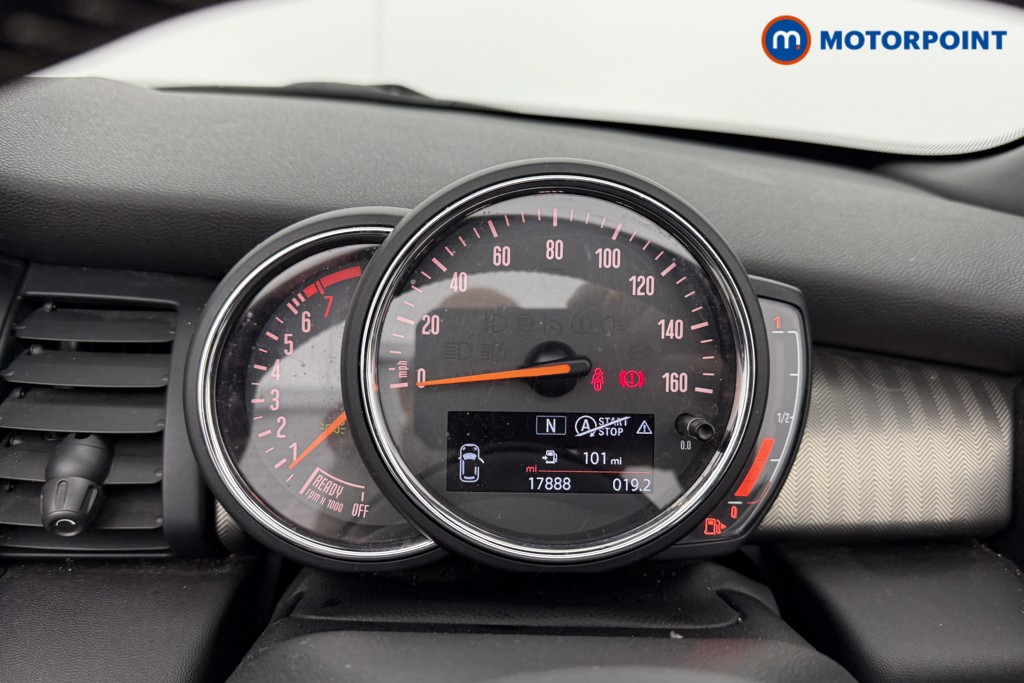 Mini Convertible Cooper S Exclusive Manual Petrol Convertible - Stock Number (1590859) - 4th supplementary image