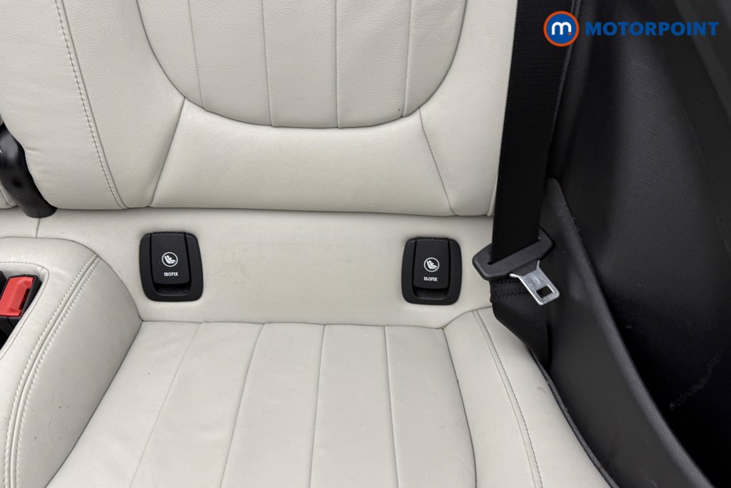 Mini Convertible Cooper S Exclusive Manual Petrol Convertible - Stock Number (1590859) - 19th supplementary image