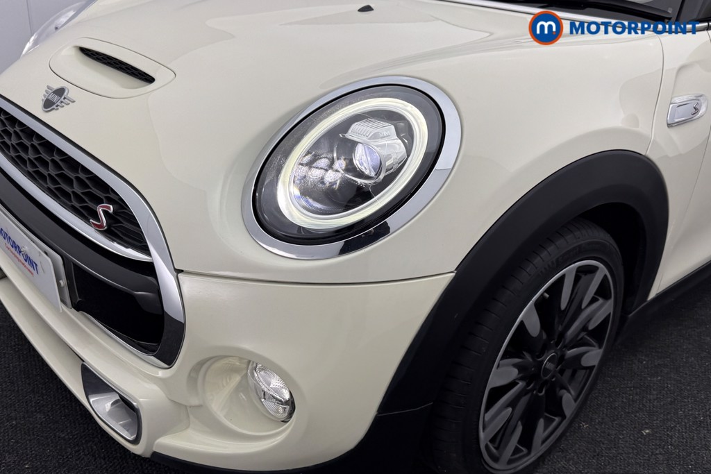Mini Convertible Cooper S Exclusive Manual Petrol Convertible - Stock Number (1590859) - 24th supplementary image