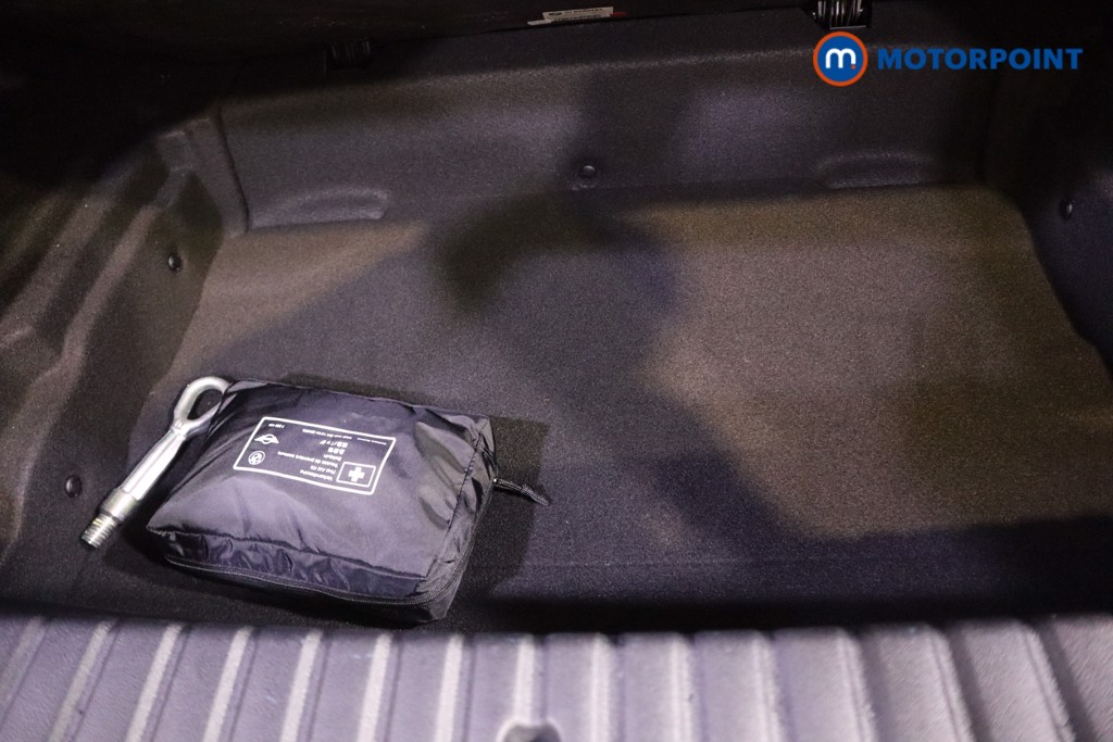 BMW 1 Series M Sport Automatic Petrol Hatchback - Stock Number (1591078) - 28th supplementary image