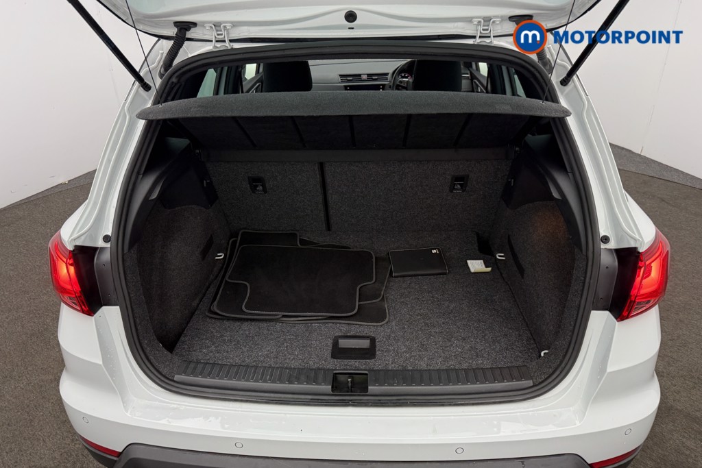 Seat Arona Fr Red Edition Manual Petrol SUV - Stock Number (1591109) - 11th supplementary image