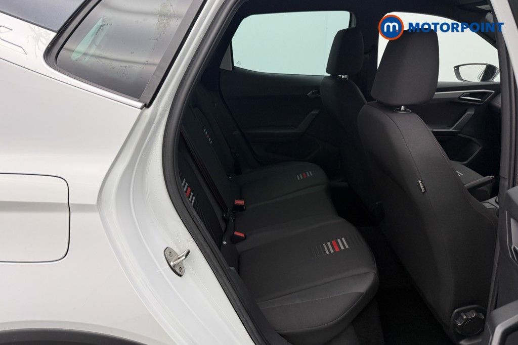 Seat Arona Fr Red Edition Manual Petrol SUV - Stock Number (1591109) - 12th supplementary image