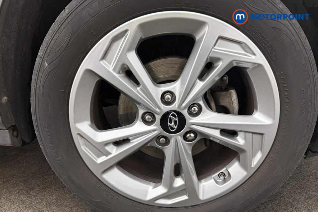 Hyundai Kona Se Connect Manual Petrol SUV - Stock Number (1591803) - 4th supplementary image