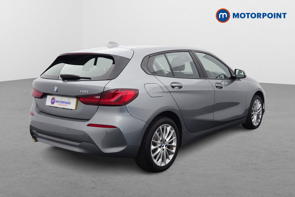 BMW 1 Series SE Automatic Petrol Hatchback - Stock Number (1592378) - Drivers side rear corner