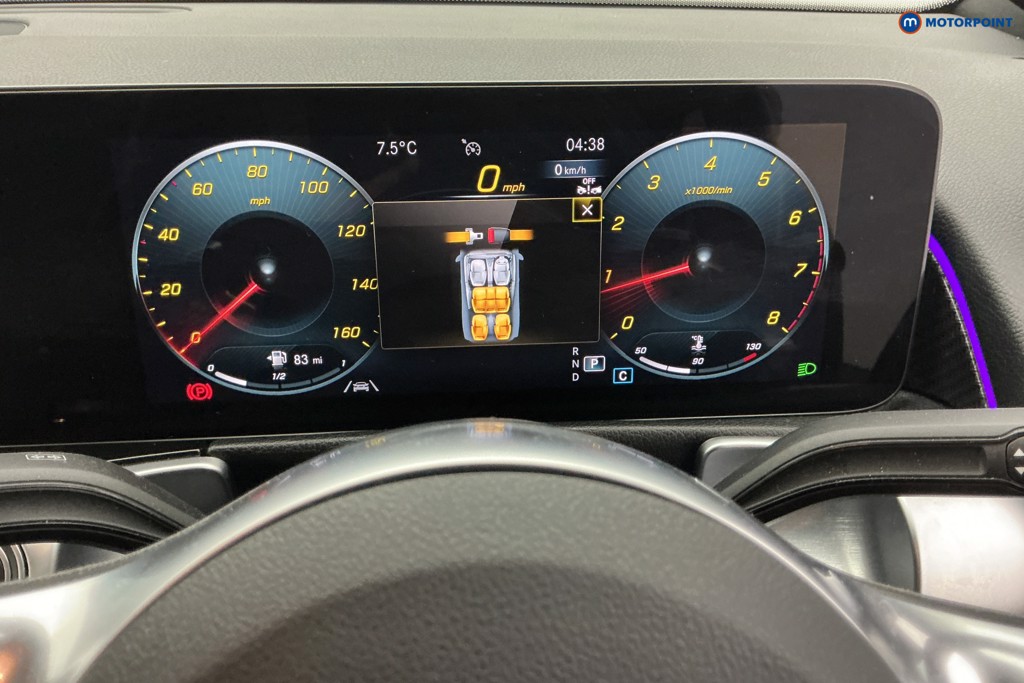 Mercedes-Benz GLB Amg Line Automatic Petrol SUV - Stock Number (1592450) - 9th supplementary image