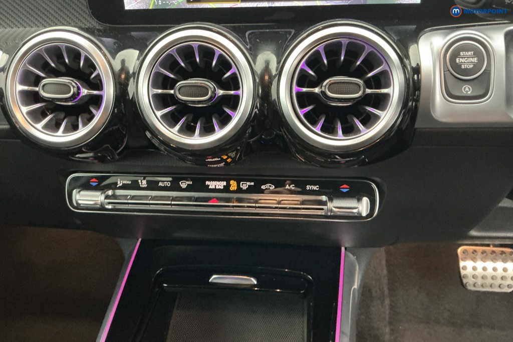 Mercedes-Benz GLB Amg Line Automatic Petrol SUV - Stock Number (1592450) - 16th supplementary image