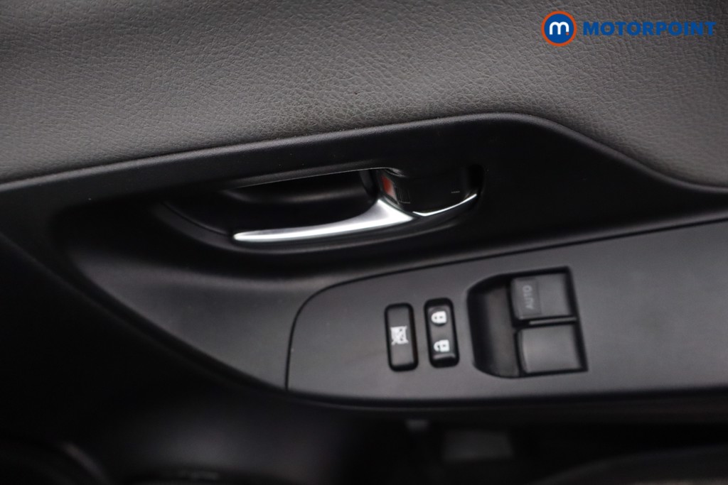 Toyota Yaris Icon Tech Manual Petrol Hatchback - Stock Number (1592881) - 18th supplementary image