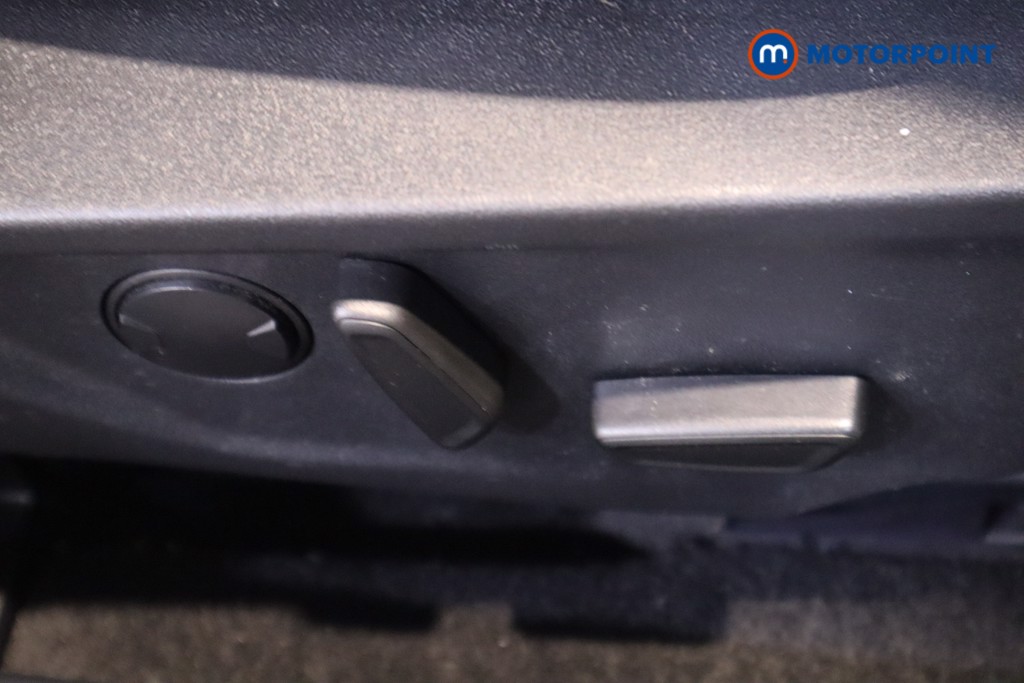 Ford Focus Active Vignale Manual Petrol Estate - Stock Number (1593836) - 16th supplementary image