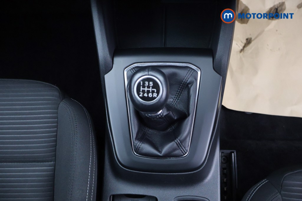 Ford Focus Titanium Manual Petrol Estate - Stock Number (1594015) - 11th supplementary image