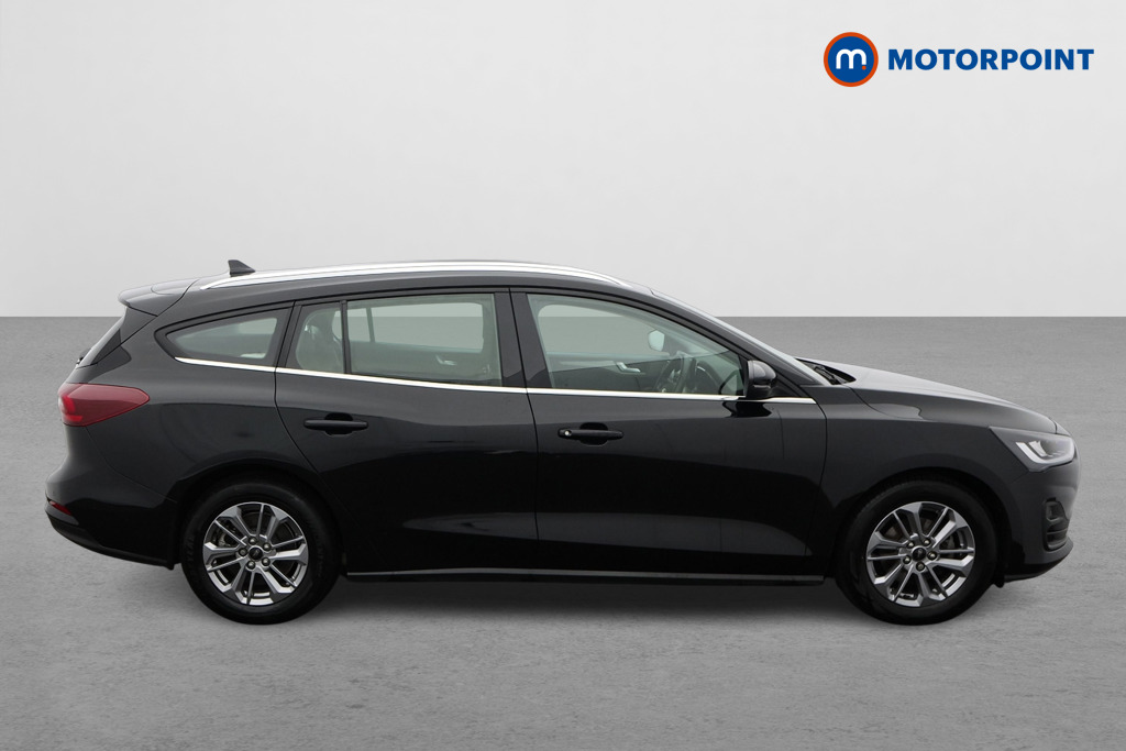 Ford Focus Titanium Manual Petrol Estate - Stock Number (1594015) - Drivers side