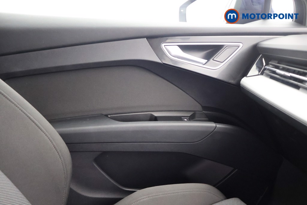 Audi Q4 Sport Automatic Electric SUV - Stock Number (1594079) - 15th supplementary image