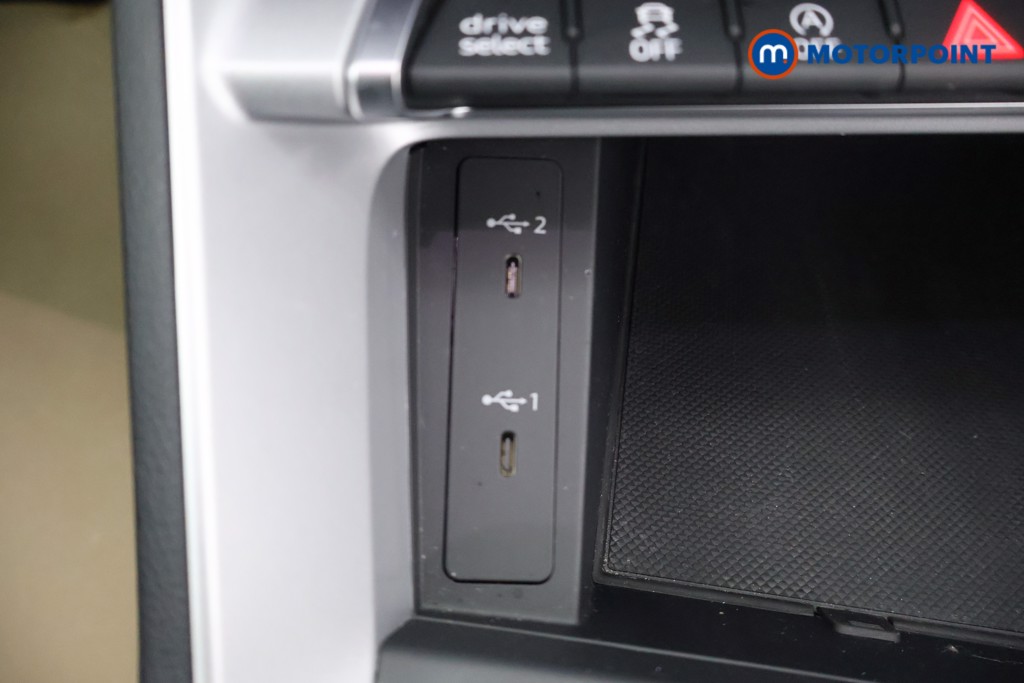 Audi Q3 Sport Manual Petrol SUV - Stock Number (1594575) - 3rd supplementary image