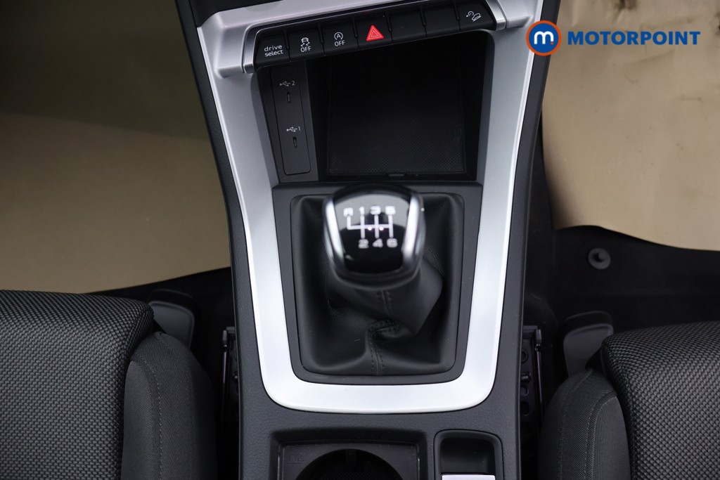 Audi Q3 Sport Manual Petrol SUV - Stock Number (1594575) - 4th supplementary image