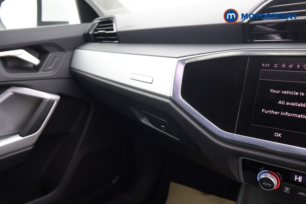 Audi Q3 Sport Manual Petrol SUV - Stock Number (1594575) - 6th supplementary image