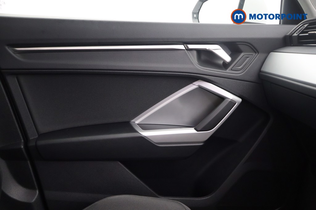 Audi Q3 Sport Manual Petrol SUV - Stock Number (1594575) - 7th supplementary image