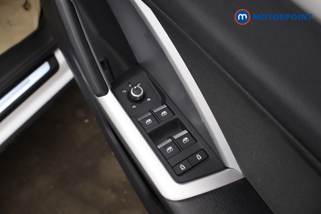 Audi Q3 Sport Manual Petrol SUV - Stock Number (1594575) - 12th supplementary image