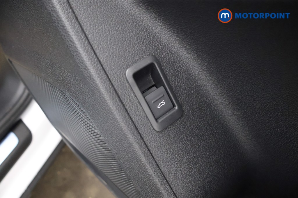 Audi Q3 Sport Manual Petrol SUV - Stock Number (1594575) - 13th supplementary image