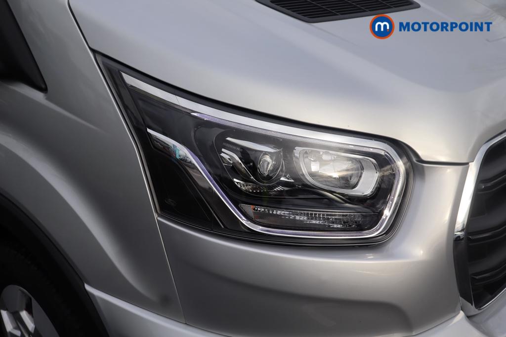 Ford Transit Limited Manual Diesel Medium Roof Van - Stock Number (1594783) - 7th supplementary image