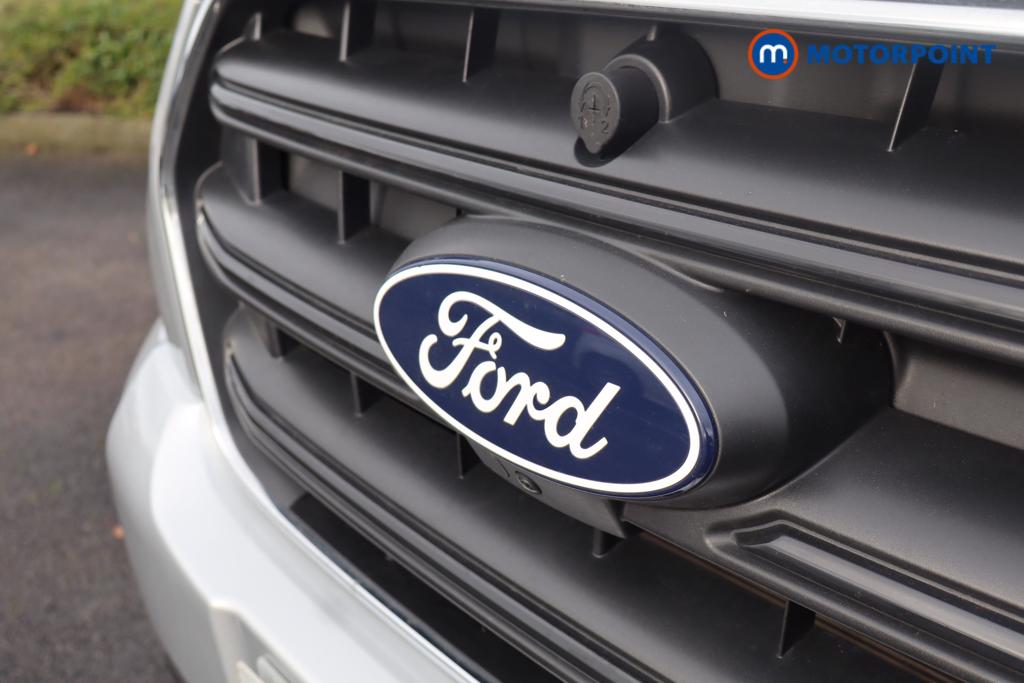 Ford Transit Limited Manual Diesel Medium Roof Van - Stock Number (1594783) - 9th supplementary image