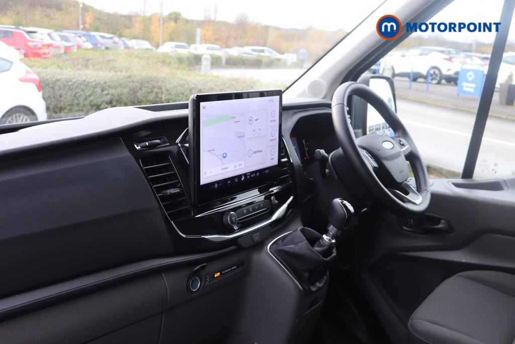 Ford Transit Limited Manual Diesel Medium Roof Van - Stock Number (1594783) - 10th supplementary image