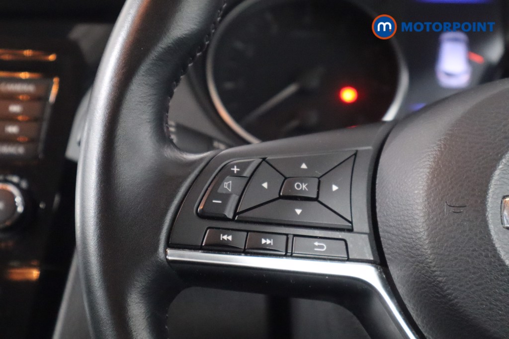 Nissan Qashqai Acenta Premium Manual Petrol SUV - Stock Number (1594907) - 7th supplementary image