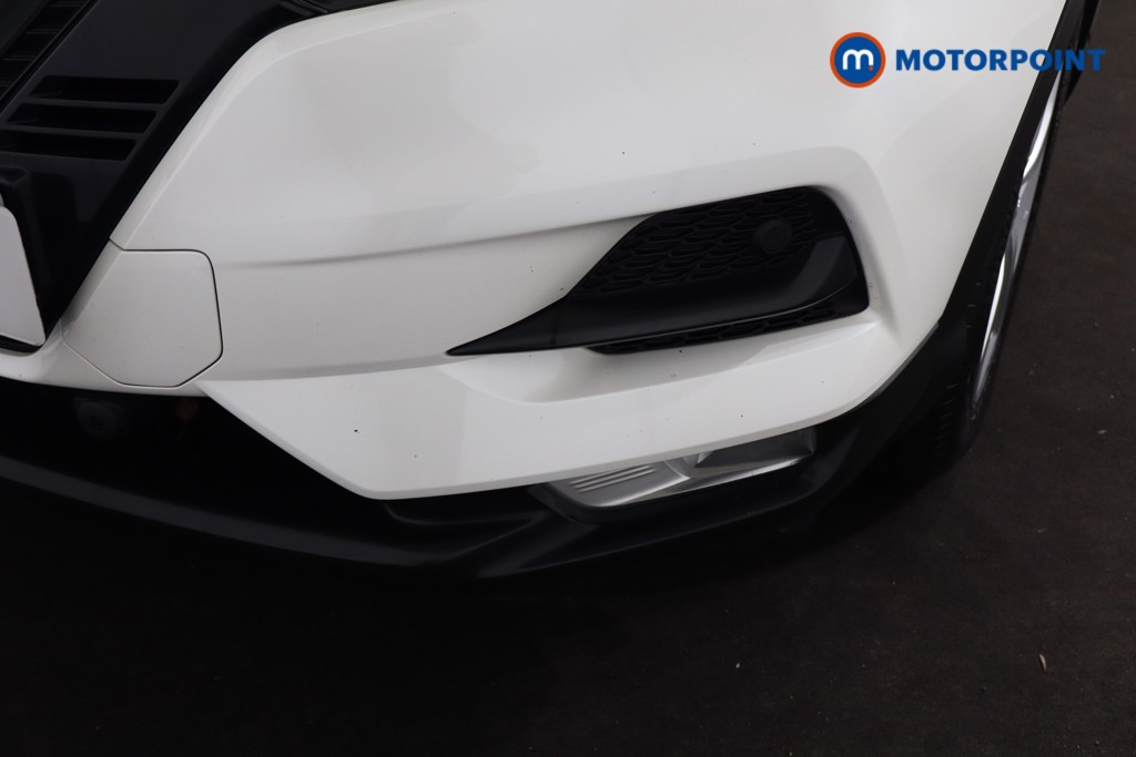 Nissan Qashqai Acenta Premium Manual Petrol SUV - Stock Number (1594907) - 26th supplementary image