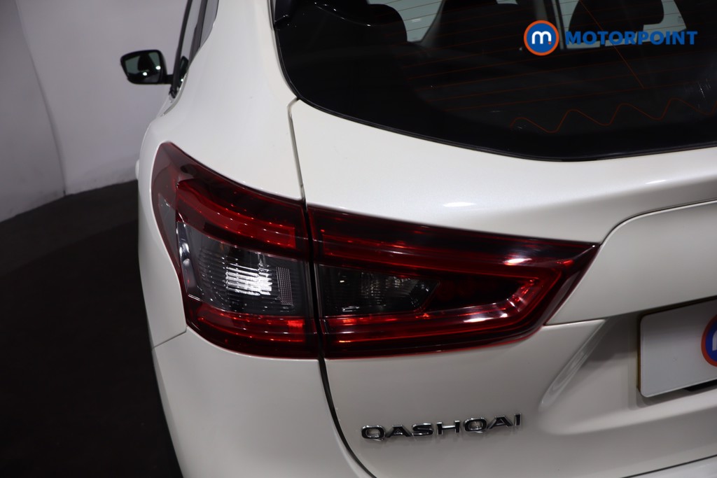 Nissan Qashqai Acenta Premium Manual Petrol SUV - Stock Number (1594907) - 31st supplementary image
