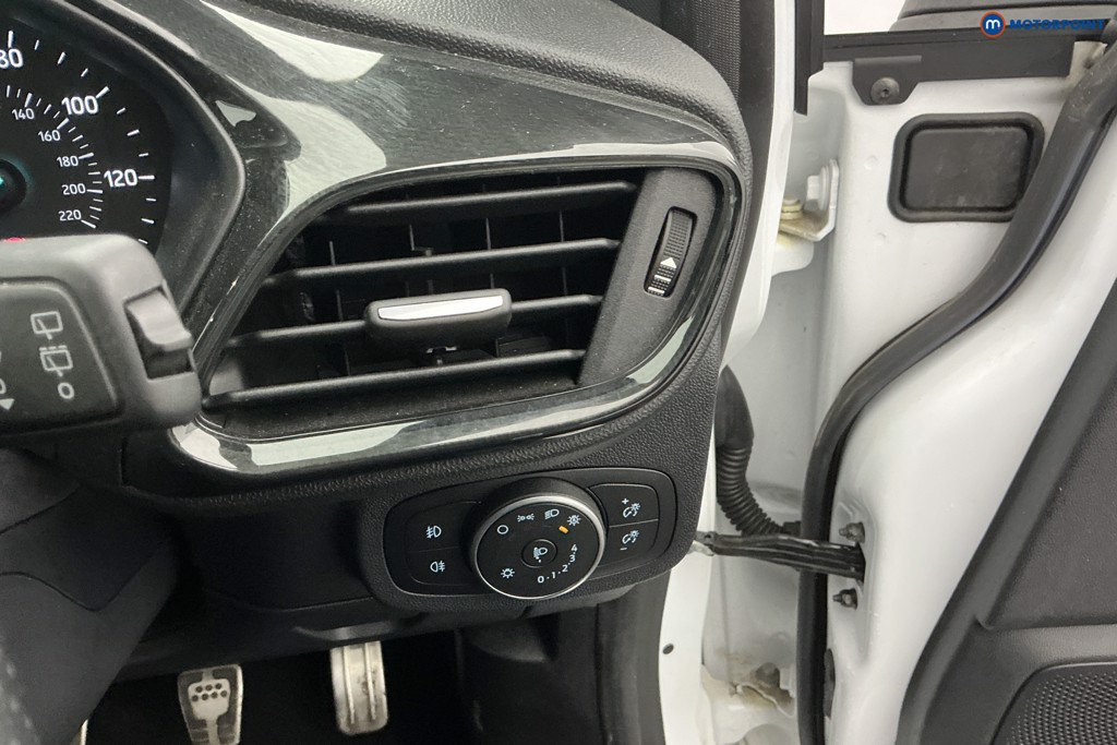 Ford Fiesta St-Line Edition Manual Petrol Hatchback - Stock Number (1594969) - 19th supplementary image