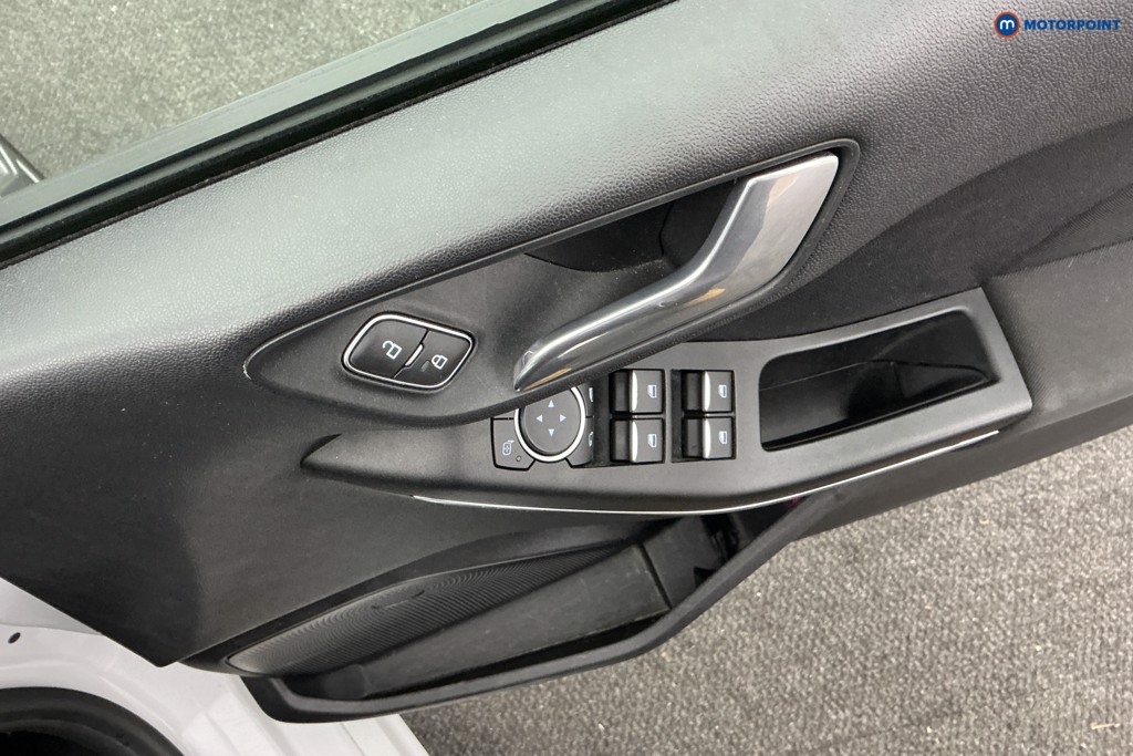 Ford Fiesta St-Line Edition Manual Petrol Hatchback - Stock Number (1594969) - 21st supplementary image