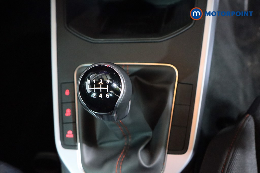 Seat Arona FR Manual Petrol SUV - Stock Number (1595055) - 9th supplementary image