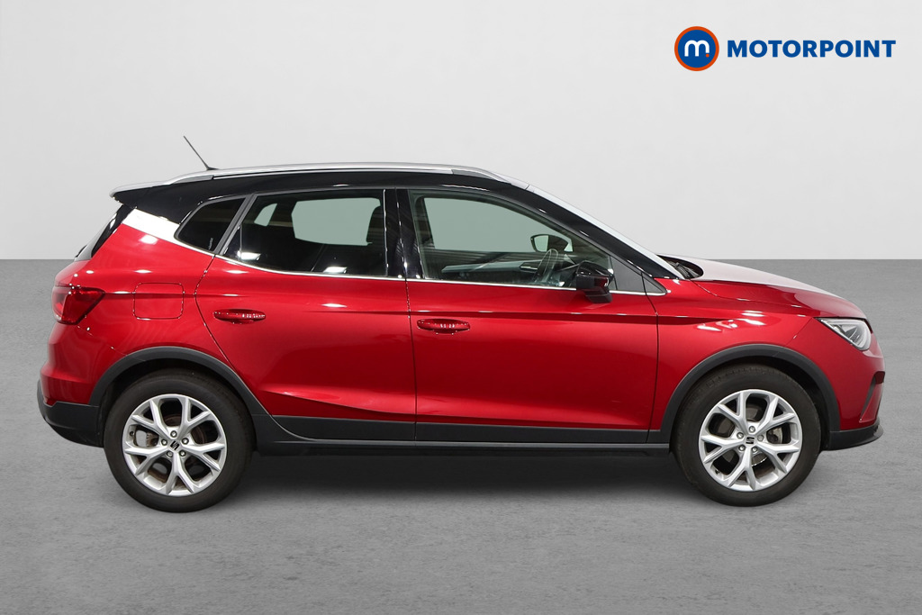 Seat Arona FR Manual Petrol SUV - Stock Number (1595055) - Drivers side