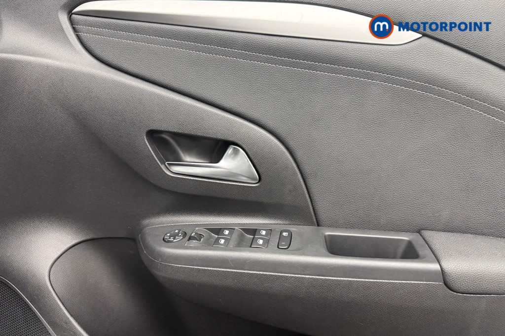 Vauxhall Corsa GS Manual Petrol Hatchback - Stock Number (1595066) - 17th supplementary image