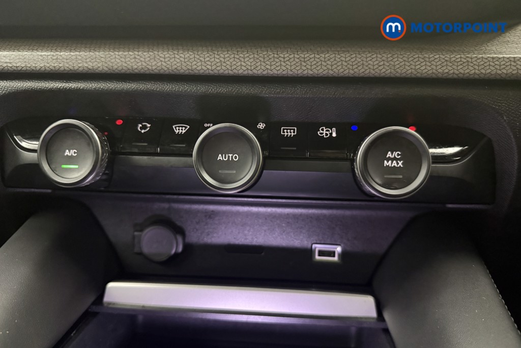 Citroen C5 X Shine Automatic Petrol Hatchback - Stock Number (1595108) - 16th supplementary image