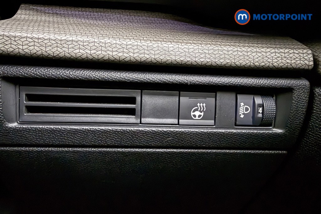 Citroen C5 X Shine Automatic Petrol Hatchback - Stock Number (1595108) - 17th supplementary image